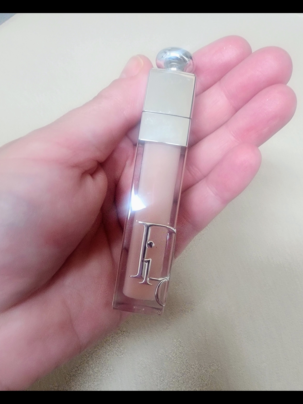 Dior Lip Maximizer Plumping Gloss — Delicate Pink - 001 - Picture 2 of 4